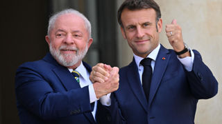 Invité par Emmanuel Macron à Paris ce jeudi 5 juin, le président brésilien Luiz Inácio Lula da Silva a exhorté son homologue français de conclure l'accord de libre-échange entre l'Union européenne et le Mercosur. (photo d'illustration) Invité par Emmanuel Macron à Paris ce jeudi 5 juin, le président brésilien Luiz Inácio Lula da Silva a exhorté son homologue français de conclure l'accord de libre-échange entre l'Union européenne et le Mercosur. (photo d'illustration)
